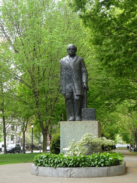Domingo F. Sarmiento statue