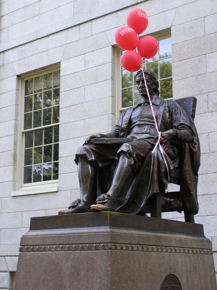 John Harvard statue