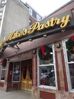 Mike's Pastry