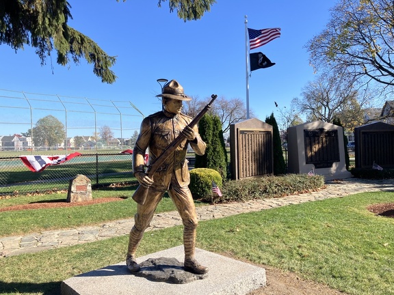World War I soldier statue